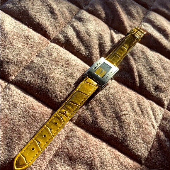 Gucci watch